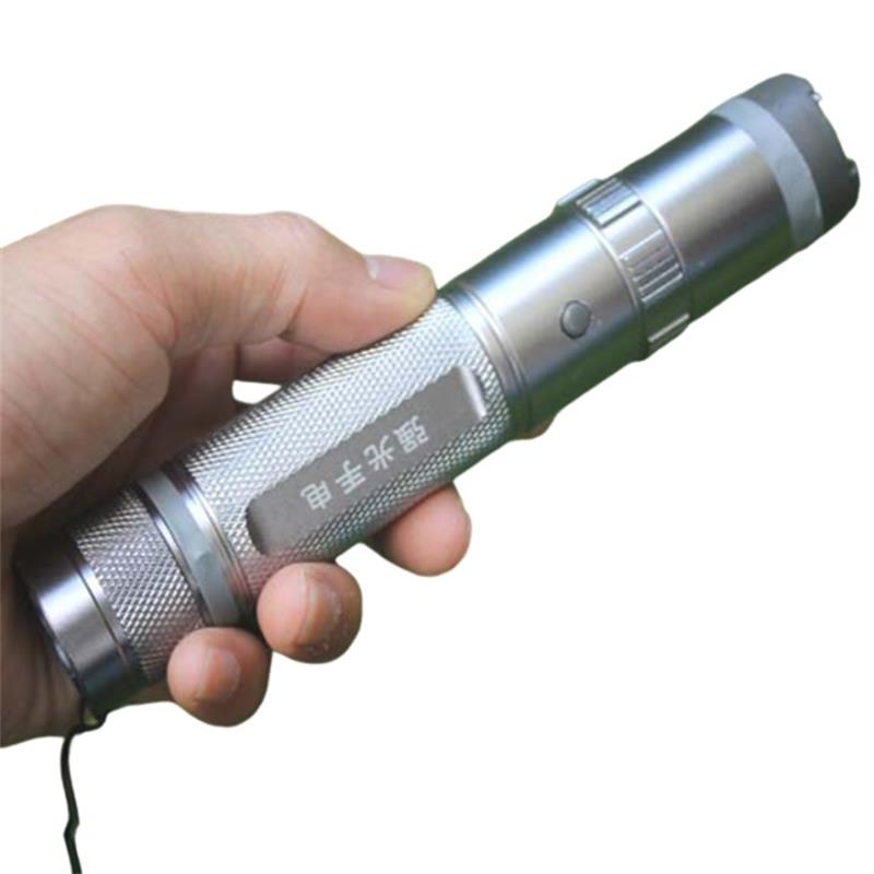 910A Stun Gun Self-defense Flashlight