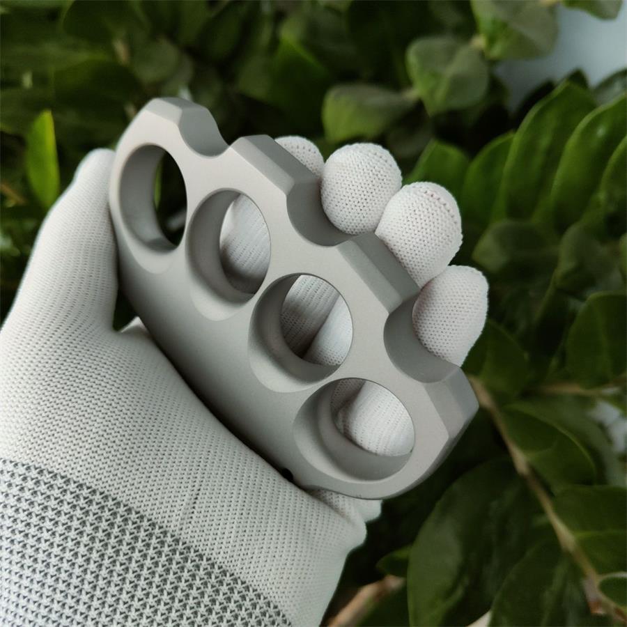 Knuckle Duster with Matte Sandblasted Surface