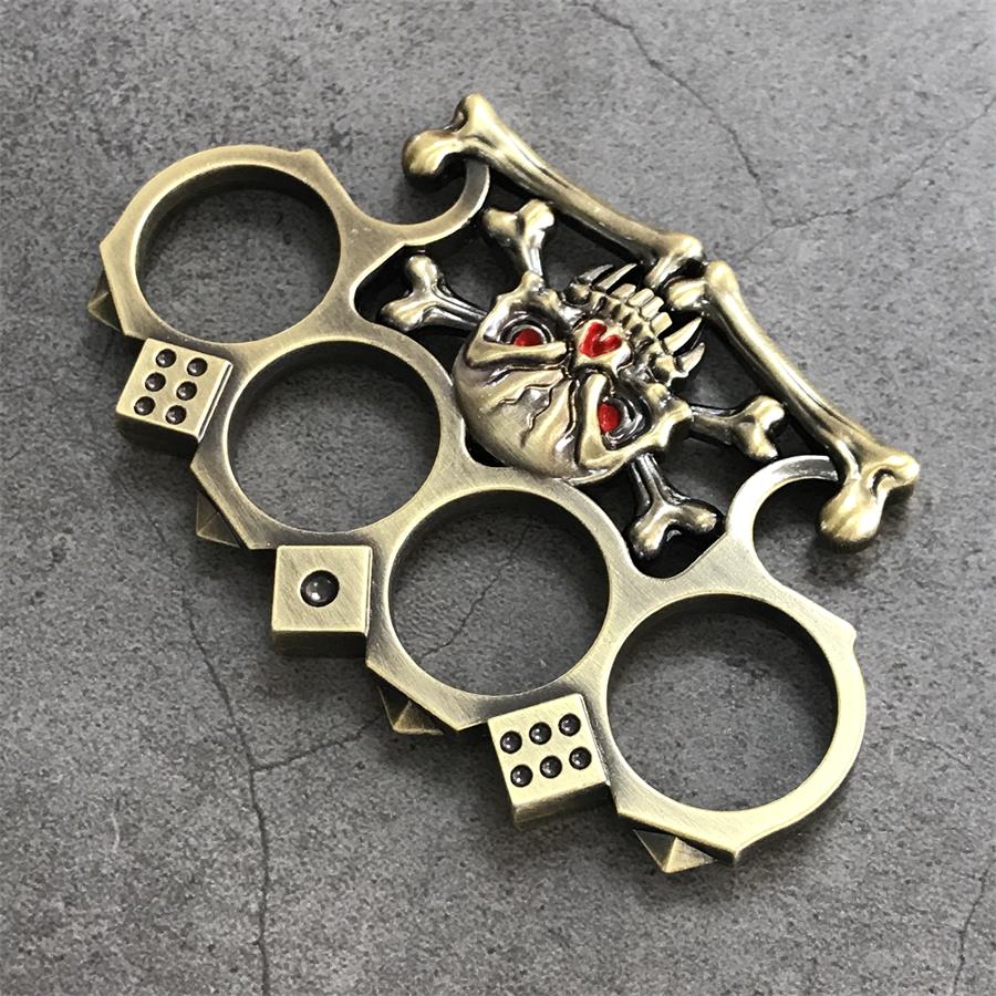 Handheld Knuckle Duster Tool