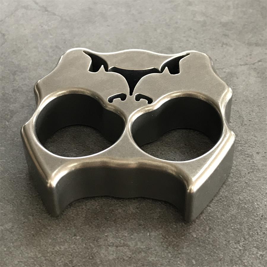 GODEDC Dog Head Knuckle Duster TC21 Titanium Alloy