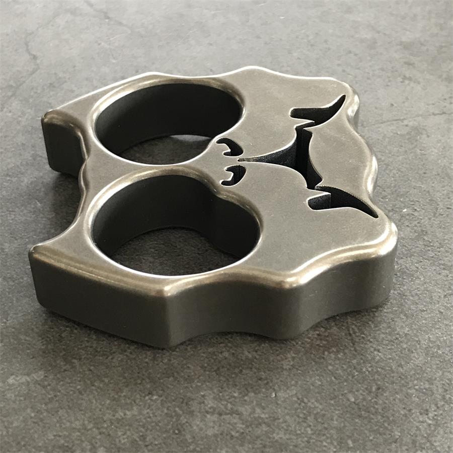 GODEDC Dog Head Knuckle Duster TC21 Titanium Alloy
