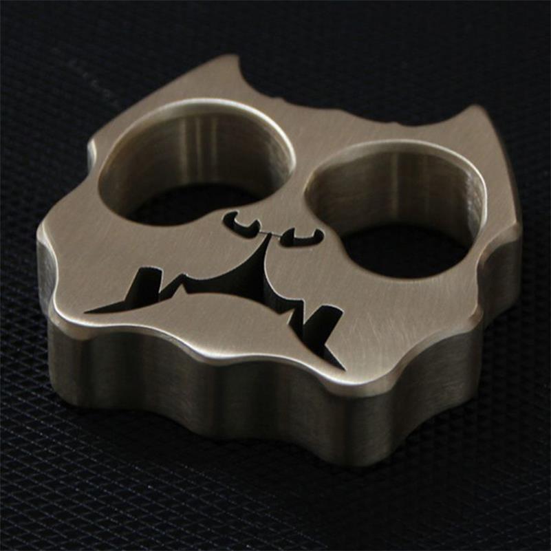 Dog Head Thickened Brass Knuckle Duster