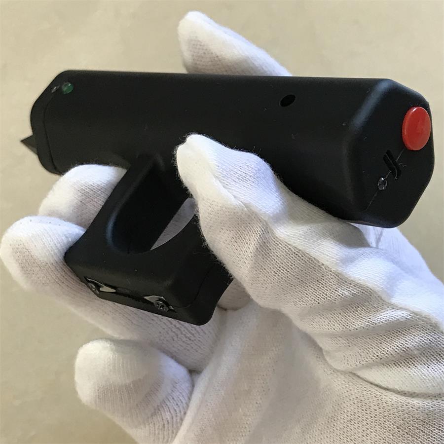 Sharp Knuckle Stun Gun