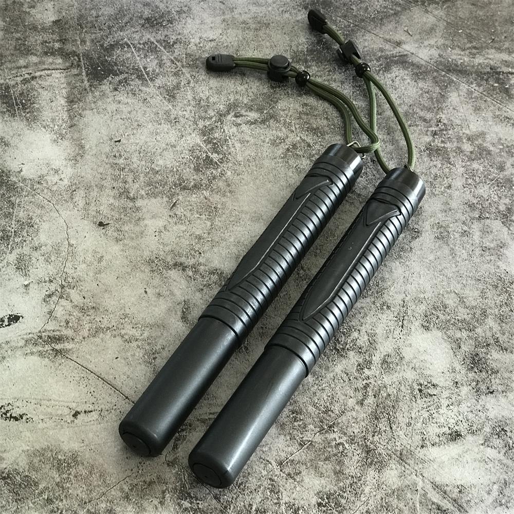 Bastone telescopico per esterni Bastone da difesa EDC Flick Stick