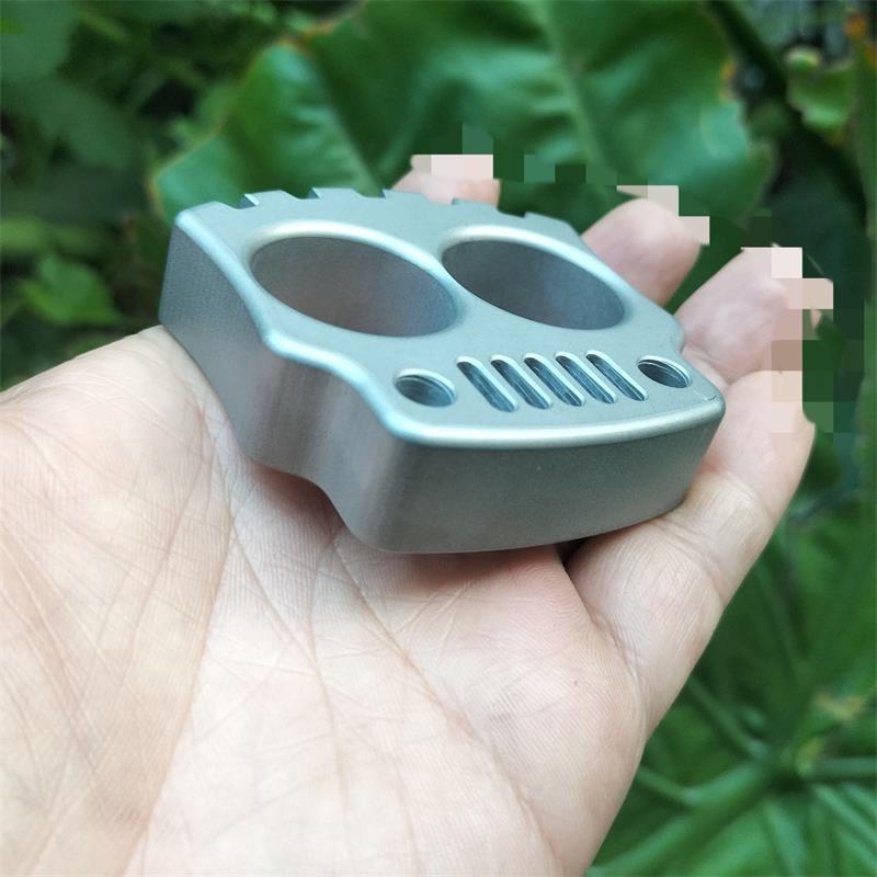 Mini Thickened Steel Knuckle Dusters Multi-functional Defense