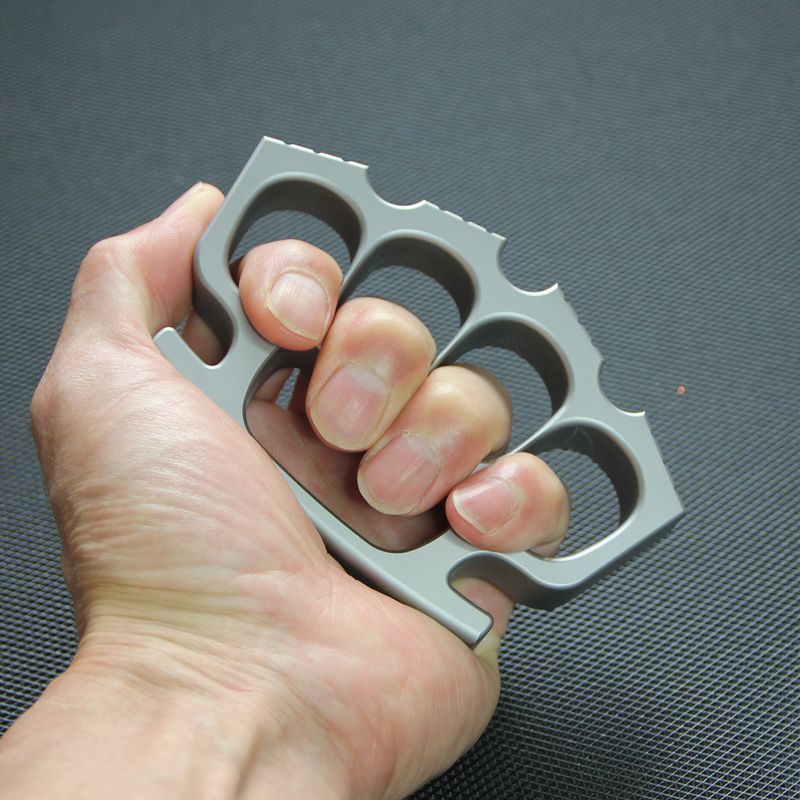 Knuckle Dsuter Big Finger Hole 440c Steel