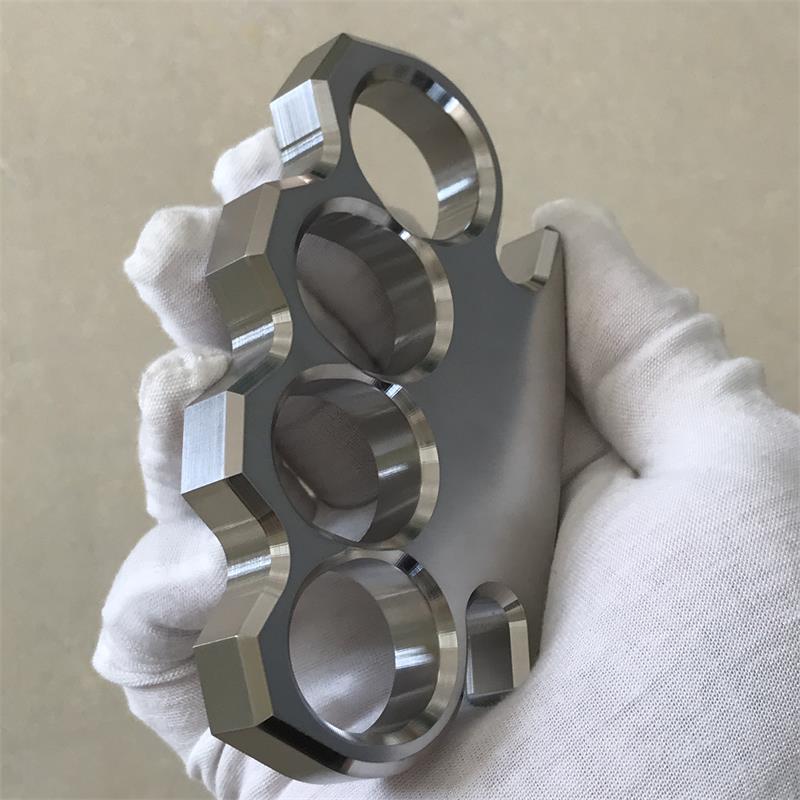 Classic Solid Steel Knuckle Duster