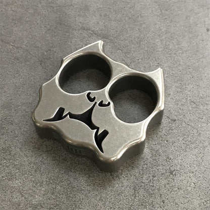 GODEDC Dog Head Knuckle Duster TC21 Titanium Alloy