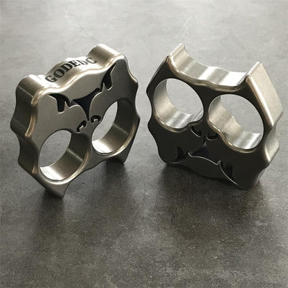 GODEDC Dog Head Knuckle Duster TC21 Titanium Alloy