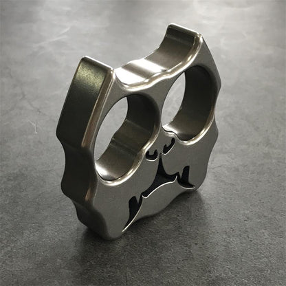 Thickened Titanium Dog Head Knuckle Duster EDC Decoration