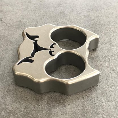 Thickened Titanium Dog Head Knuckle Duster EDC Decoration