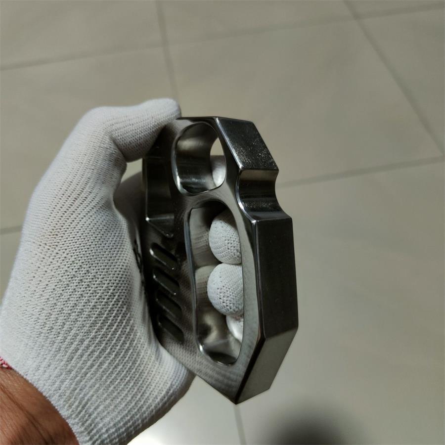 Titanium Knuckle Duster with Enhanced Window Breaker