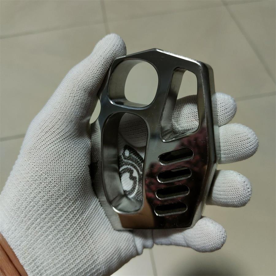 Titanium Knuckle Duster with Enhanced Window Breaker